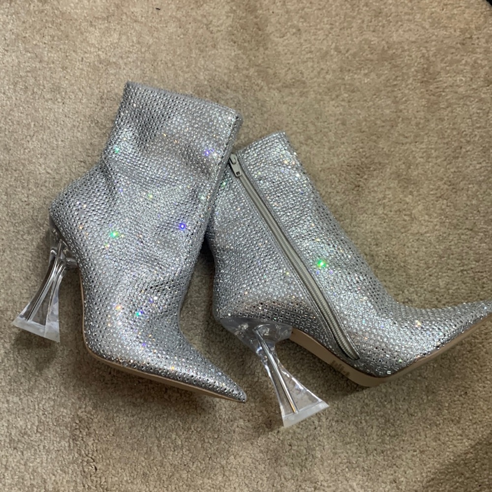 Ankle boots